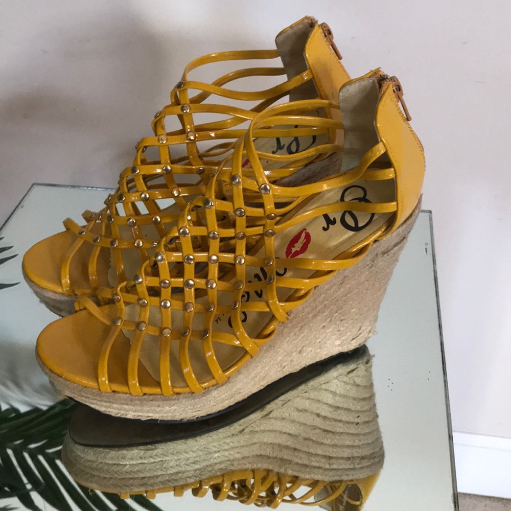 Promise wedges